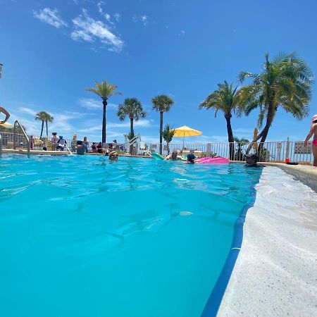 Page Terrace Beachfront Hotel St. Pete Beach Dış mekan fotoğraf