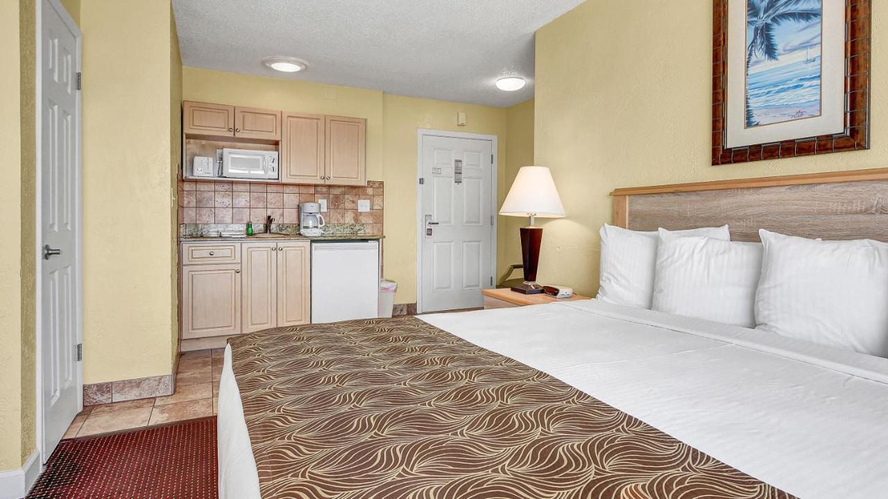 Page Terrace Beachfront Hotel St. Pete Beach Dış mekan fotoğraf