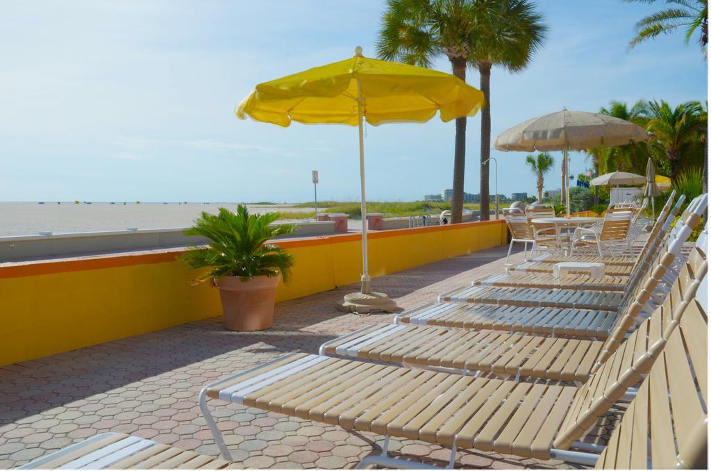 Page Terrace Beachfront Hotel St. Pete Beach Dış mekan fotoğraf