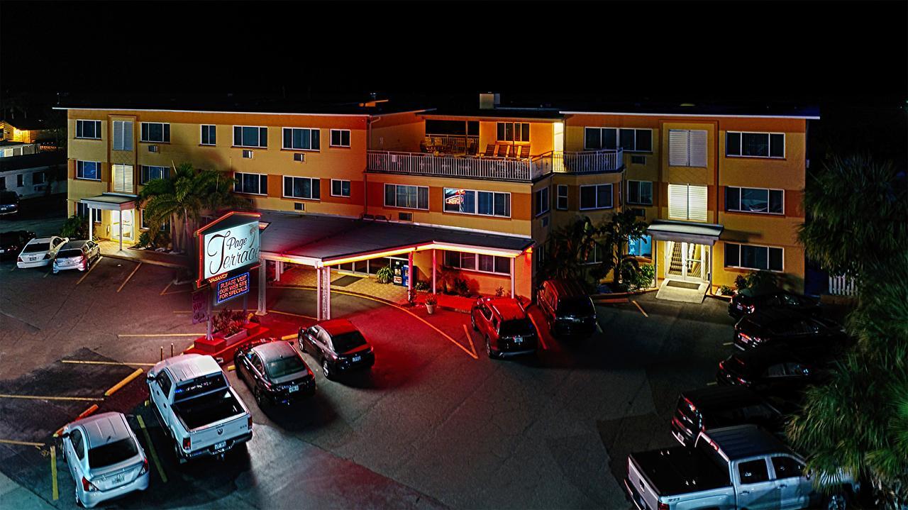 Page Terrace Beachfront Hotel St. Pete Beach Dış mekan fotoğraf