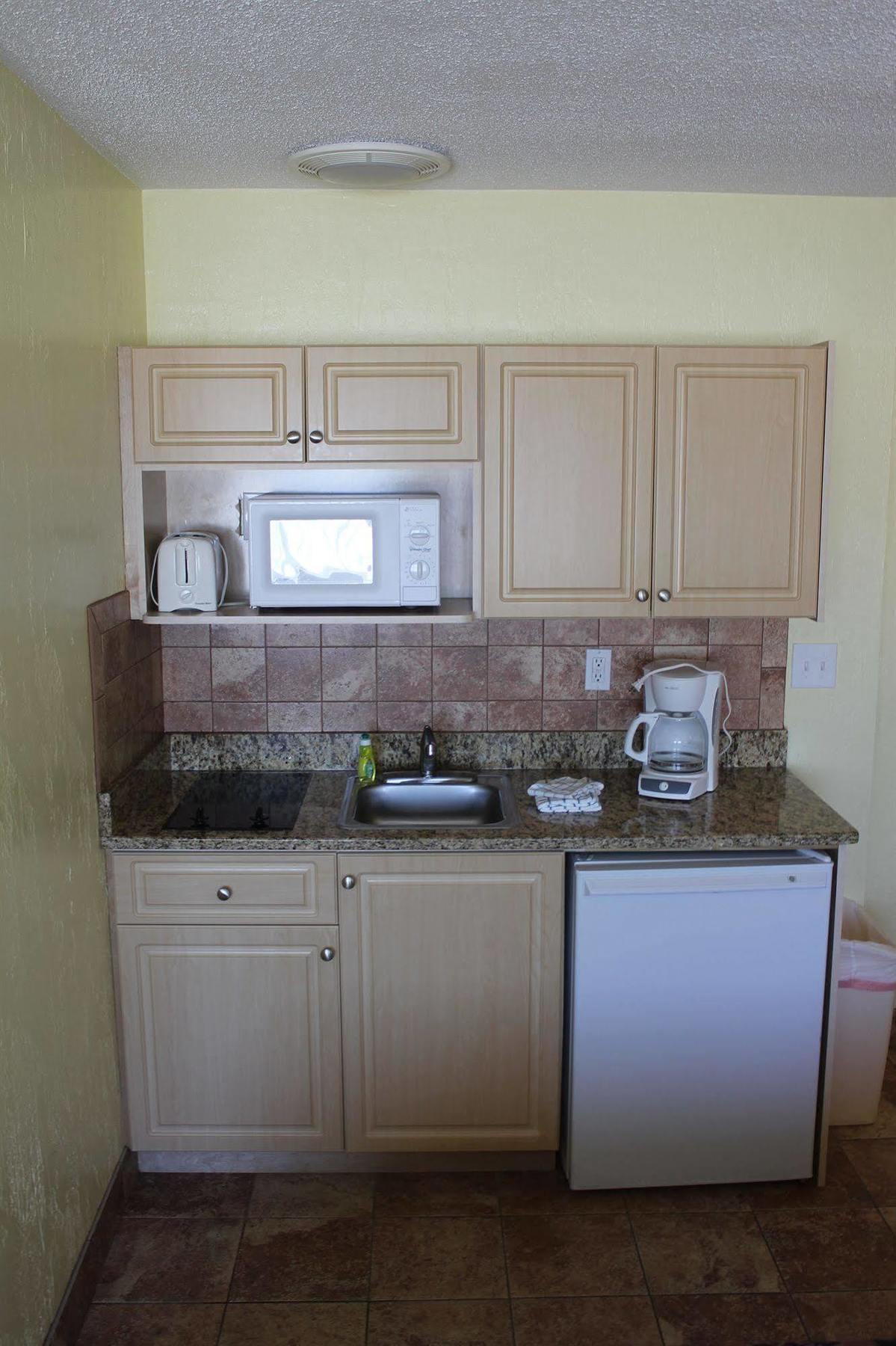 Page Terrace Beachfront Hotel St. Pete Beach Dış mekan fotoğraf